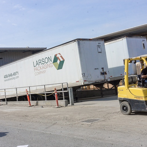Larson Packaging Company  truck trailers 