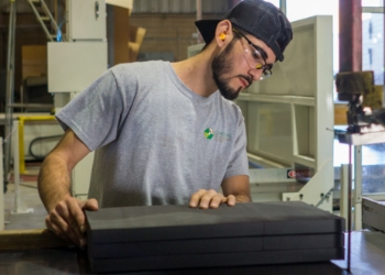 Cutting foam